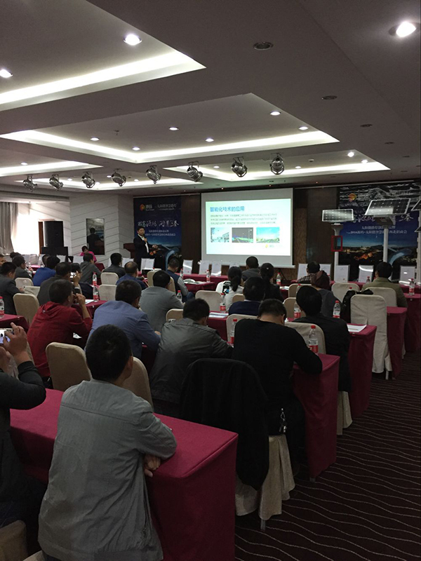 源码太阳能路灯，太阳能路灯厂家，太阳能路灯价格