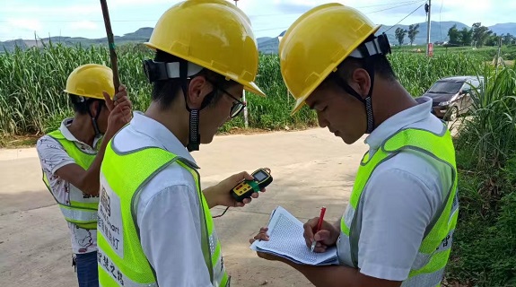 广西太阳能路灯阳光巡检