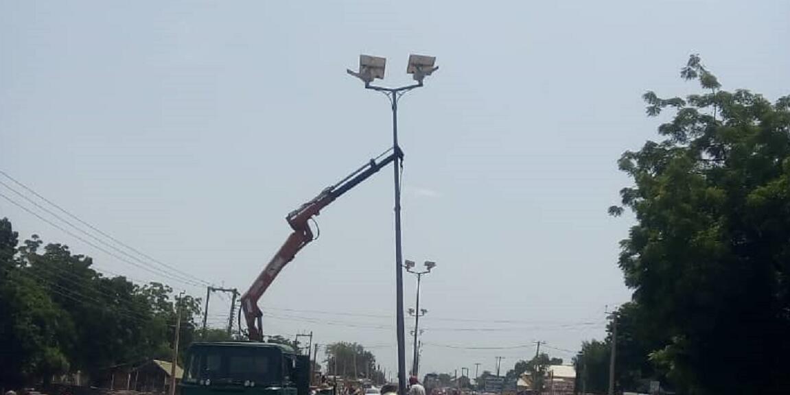 多晶硅太阳能电池的组成介绍